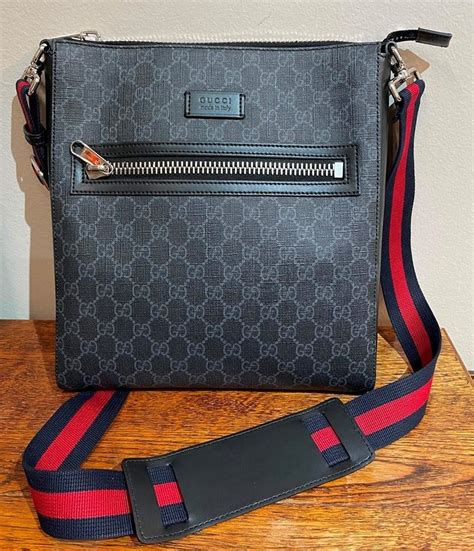 used gucci messenger bag